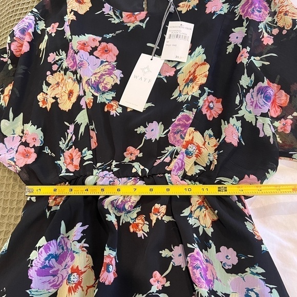 NWT WAYF dresses | Dolman long sleeve black floral mini dress size M - Picture 7 of 11
